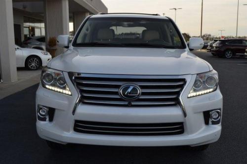 Clean Used 2014 LX570 Gcc Gulf specs 1 owner - Imagen 1