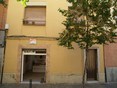 En la tranquila zona de Girona se encuentra  - Imagen 1