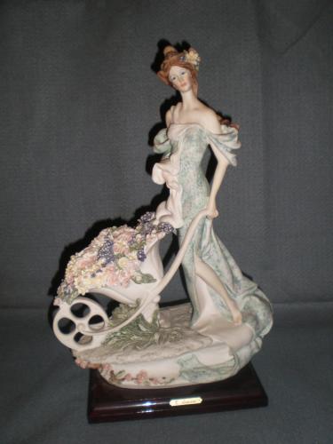 Vendo preciosa figura de porcelana de Giusepp - Imagen 1