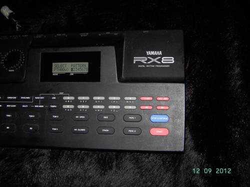 Vendo Yamaha RX8Digital Rhytm Programer (Dru - Imagen 2