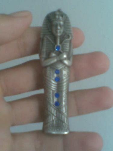 estatuilla de faraon en plata con zafiros - Imagen 1