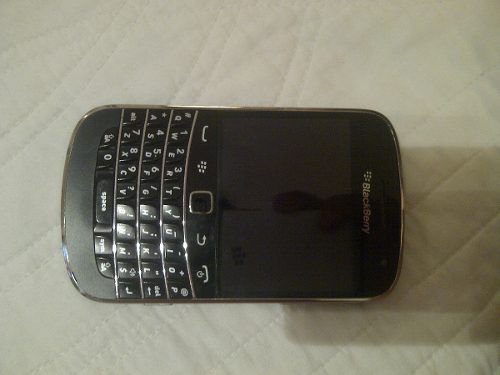 Vendo celular Blackberry 9900 de 109 liberad - Imagen 1